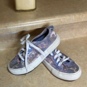 Tie Dye sneakers